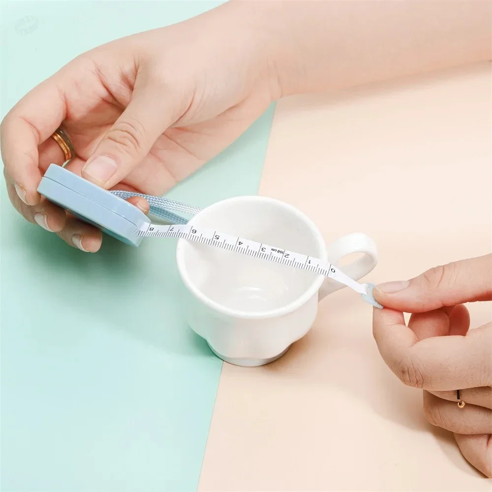 Intrekbare meetlint met dubbel - Body Jewelry Measurements recensie en prijs